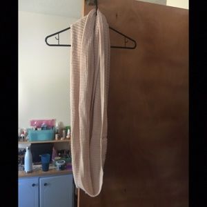 Garage light pink infinity scarf
